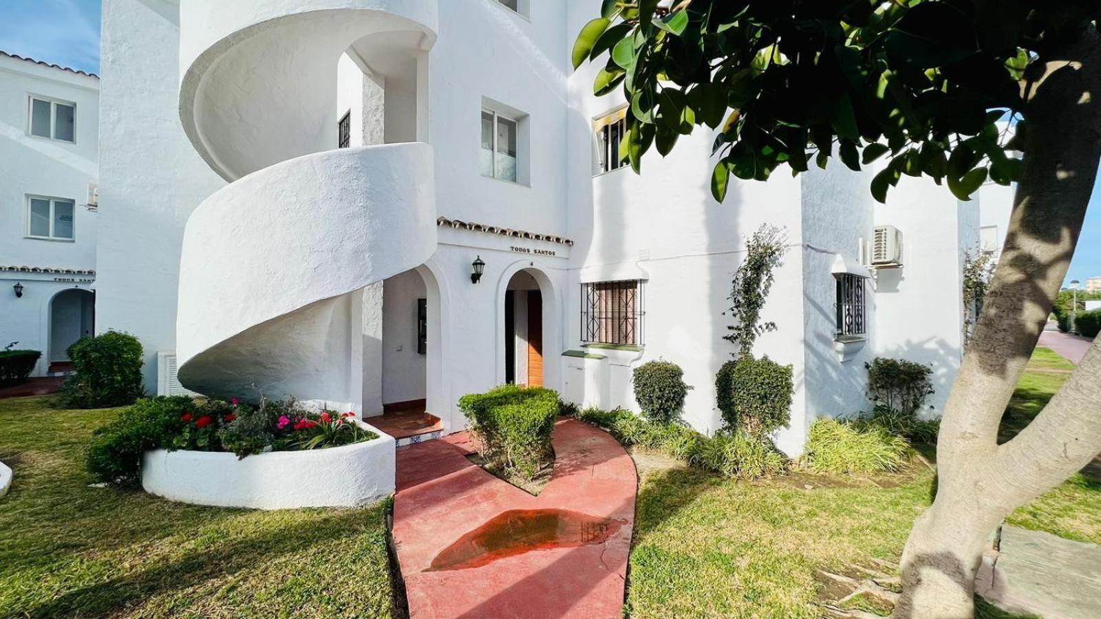 Apartamento Laguna Beach At Home トロクス・コスタ エクステリア 写真